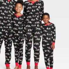 Christmas Pajamas Penguins Women's Medium Bottoms And Large Top Fits Around 8-10 In Women's New Never Worn Christmas Pajama Bottoms, Christmas Nightgowns, Elf Pajamas, Flannel Pajama Bottoms, Buffalo Plaid Pajamas, Striped Pajama Pants, Santa Pajamas, Flannel Shorts, Womens Christmas Pajamas