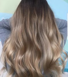 Golden Brown Hair Color, Golden Brown Hair, Diy Hair Color, Bronde Hair, Balayage Hair Dark, Hair Color Purple, Hair Color And Cut