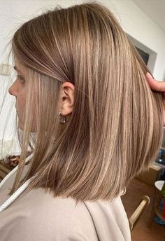 Brown Hair With Blonde Highlights, Hair Color Light Brown, Ash Blonde Hair, Brown Hair Balayage, Dark Blonde Hair, Blonde Hair Inspiration, Light Hair Color, Hair Inspiration Color