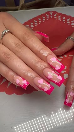 Valentines Nail Ideas Pink, Simple Valentines Nails Square, Medium Square Valentines Nails, Back2school Nails, Pink Heart Nails Acrylic, Hot Pink Valentines Nails, Nails With Hearts Design, Valentine Nails 2024, Nails February Valentines Day