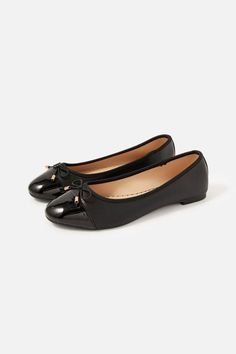 Black 🖤 flat sandals for women party wear, dresses and get assured discount on the time Work Black Shoes Women, School Shoes For Girls Black, Black Shoes For School, Doll Shoes For Women, School Black Shoes, Heart Meanings, Black Doll Shoes, Black Shoes Boots, School Shoes Black