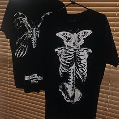 100% Authentic Black&White Butterfly Skeleton Graphic Print 2017 Official Merchandise Playboi Carti T-Shirt. Size Men's Small New/ Never Worn Rare And Very Hard To Find Brand New There Are Many Playboi Carti Shirts On This Platform That Are Definitely Questionable.. Make No Mistake, This Is The... Original Authentic Playboi Carti Tour Merchandise !!! Please Please Please Look At Pics And Ask Me Questions Before You Buy Or Bid . There Might Be Something I Have Overlooked Or Missed. I Want This To Band Merch Tops With Front And Back Print, Fitted Crew Neck Top With Back Print, White Band Merch Top With Front And Back Print, Playboi Carti T Shirt, Butterfly Skeleton, Black White Butterfly, Tour Merchandise, College Expenses, Skeleton Graphic