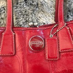 Beautiful Red Coach Purse In Amazing Condition! Coach Leather Bag, Grey Shoulder Bag, Coach Satchel, Suede Purse, Tan Handbags, Coach Tote Bags, Coach New York, Brown Leather Shoulder Bag, Brown Shoulder Bag