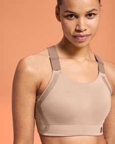 For running and high-intensity sports. This medium support bra has adjustable straps for ease. No fastening. No underwires. Just top-level support | On Women's Performance Flex Bra in Cinder/Ash, Size: M D-DD. Road running, spinning, high intensity sports Running, Road Running, Marathon, Track And Field, Trail Running, Competition. Performance Outdoor | Recycled Polyester Functional Cropped Moisture-wicking Sports Bra, Technical Moisture-wicking Sports Bra For Running, Supportive Moisture-wicking Technical Sports Bra, Compressive Go-dry Technical Sports Bra, Mesh Activewear With Built-in Bra, Running Competition, Running Marathon, Bra For Women, Support Bra