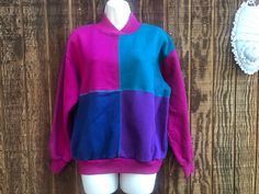 "Colorblock sweatshirt.  No size labeled  estimated size large - check out the measurements below. In good vintage condition. Measurements taken across front laid flat 24\" armpit to armpit 18\" across waist 22\" shoulders 21.5\" arm length 24\" inches length" Sporty Multicolor Color Block Sweater, 90s Style Multicolor Long Sleeve Sweatshirt, Colorblock Sweatshirt, Denim Purse, Color Block Sweatshirt, Denim Chic, Pullover Sweater Women, Denim Overalls, Women Pullover