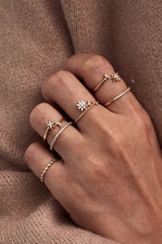 Hand Jewelry Rings, Detailed Jewelry, Dope Jewelry, Jewelry Fashion Trends, Midi Rings, Jewelry Essentials, Septum Piercing, Star Ring, Cute Rings