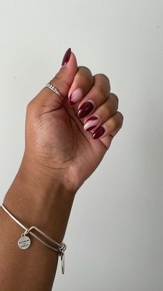 Dark Nail Designs Almond, Burgundy Formal Nails, Burgundy Biab Nails, Dark Purple Nails Ideas Almond, Dark Red Biab Nails, Dark Purple Gel Nails Short, Autumn Nails Dark Red, Red And Purple Nail Art, Winter Designs Nails