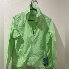 Columbia Women Small Green Waterproof Green Jacket Green Waterproof Windbreaker For Spring, Spring Waterproof Green Windbreaker, Spring Green Waterproof Windbreaker, White Nylon Travel Outerwear, Green Weatherproof Windbreaker For Spring, Green Weatherproof Spring Windbreaker, Green Raincoat For Outdoor Activities In Spring, Green Raincoat For Spring Outdoor Activities, Green Spring Raincoat For Outdoor Activities