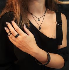 "Black band ring, simple wide black ring, womens band ring, edgy ring, midi black ring, stackable band ring, unisex ring, minimal black ring Welcome to my shop! ✈️ DHL EXPRESS SHIPPING AVAILABLE, 1-3 BUSINESS DAYS DELIVERY! ✔️ PLEASE MAKE SURE TO SELECT IT, RIGHT BEFORE YOUR PURCHASE! ❗️ ❗️ DON'T FORGET TO ADD YOUR CELL # AT THE \"NOTE TO SELLER\" SECTION IF YOU CHOOSE DHL! BY FILLING YOUR CELL NUMBER YOU EARN THE BENEFIT TO CHOOSE BETWEEN 6 DIFFERENT DELIVERY OPTIONS! INSTRUCTIONS WILL BE SENT Black Band Ring, Edgy Rings, Ring Minimal, Thick Ring, Minimal Ring, Knuckle Ring, Stackable Bands, Black Ring, Midi Ring