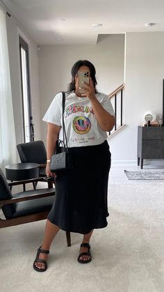 Modest Slip Skirt Outfit, Summer 23 Outfits Midsize, Modest Outfits Plus Size Casual, Black Slip Skirt Outfit Plus Size, Tshirt With Silk Skirt, Express Style Fashion, Style Inspo For Plus Size, Black Skirt Outfit Summer Plus Size, Tshirt And Satin Skirt