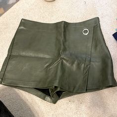 Army Green Leather Squart (Skirt In Front, Shorts In Back) Never Worn Side Zipper Size Us 31w (8) Forever 21 Trendy Forever 21 Short Skort, Forever 21 Fitted Green Bottoms, Fitted Green Bottoms From Forever 21, Forever 21 Green High-waist Bottoms, Forever 21 High Waist Green Bottoms, Chic Going Out Bottoms From Forever 21, Chic Forever 21 Bottoms For Going Out, Chic Short Skort By Forever 21, Forever 21 Skirts