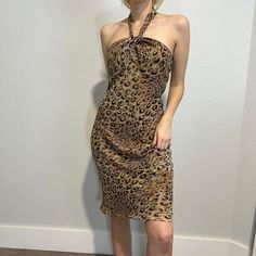 Stunning 90s Vintage Animal Print Halter Midi Dress! Brand: Laundry Size 6 ( Fits A Small Best) Great Vintage Condition Halter Midi Dress, Animal Print, Black And Brown, Midi Dress, Womens Dresses, Women Shopping, Black, Color