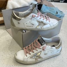 Purchased Brand New From Nordstrom. I Love Them So Much But They're Too Small For Me. Comes With Original Everything~ White House With Blue Shutters, Golden Goose Outfit, Shoe Goals, Camo Stuff, Victoria Secret Angel, Blue Shutters, Preppy Shoes, Christmas Shoes, Goose Shoes