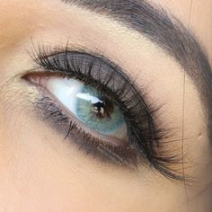 سلوتيكا كوارتوز هيدروكور – owainat Contact Lenses For Brown Eyes, White Contact Lenses, Limbal Ring, Sky Blue Eyes, Eye Lens Colour, Halloween Contact Lenses