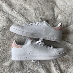 Nwt White/Blush Stan Smith Sneakers, Size 8.5 (Women’s) Everyday Sneakers With Gum Sole, White Sole Sneakers With Gum Sole, Adidas Sneakers With Gum Sole, White Sneakers With Speckled Midsole, Adidas Gazelle Pink, Adidas Superstar Pink, Rita Ora Adidas, Black Sneakers Women, Black Casual Shoes