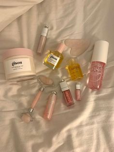 Gisou & OLAPLEX- Honey Infused Cleanse & Care Routine Hair Set Shower Skin Care, Healthy Skin Care, Beauty Skin Care Routine, Skin Care Essentials