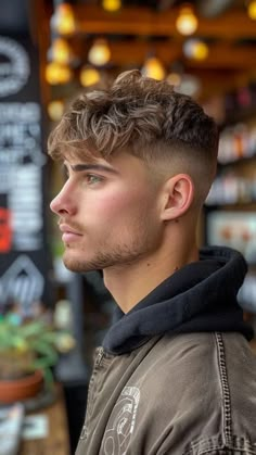 Men’s Haircut Faded Sides Long Top, Mens Hairstyles Skin Fade, Trendy Men’s Haircuts, Mens Haircut Faded Sides Long On Top, Long Hair Fade Men, Bald Taper Fade Haircut, Fade With Long Hair On Top, Fauxhawk Fade Men, High Fade Haircut Mens