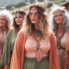 Boho Queens / Inspiration | Sand & Lava Boho Style Outfits Winter, Boho Lookbook, Feet In The Sand, 50s Women