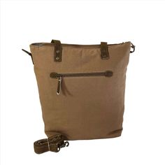 Descripción:
 Presentamos nuestro bolso de mano sostenible Old Log Cabin Brown Canvas Tote, un espacioso bolso unisex perfecto para el uso diario o para salidas especiales. Con amplio espacio para lo esencial, puedes llevar todo lo que necesitas y, al mismo tiempo, contribuir de manera positiva al medioambiente.
 Características:


 Lona reciclada resistente

 Extremadamente espacioso



 Rústico y exótico





 Presupuesto:


 Tipo de bolso: Tote

 Material de la bolsa: Lona

 Altura: 44 cm o 17,5"

 Ancho: 30,4 cm o 12"

 Profundidad: 10,16 cm o 4"

 Correas de hombro: 26,6 cm o 10,5"

 Color: Marrón

 Cantidad con precio: 1 bolsa Old Log Cabin, Sus Art, Brown Canvas, Log Cabin, Canvas Tote, Cabin, Log, Canvas, Color