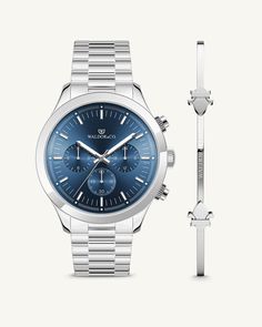 A round mens watch in rhodium-plated silver from Waldor & Co. with blue sunray dial and a second hand. Seiko movement. The model is Chrono 44 Como 44mm. Silver Gifts, Sapphire Crystal, Rhodium Plated, Bracelet Watch, Silver Plate, Rings For Men, Stainless Steel, Silver