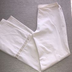 Excellent Condition Like New Used Once Size 30 Waist 30” Iseam 31” High Rise Front 9”1/2 High Rise Back 13” Ge Cotton Wide Leg Pants With Straight Hem, Elegant Stretch Cotton Wide Leg Pants, White Stretch Bottoms With Straight Hem, Fitted Wide Leg Pants With Straight Hem For Spring, Classic White Stretch Dress Pants, Fitted Cotton Wide Leg Pants For Formal Occasions, Fitted Cotton Wide Leg Pants For Daywear, Fitted Formal Wide Leg Cotton Pants, Fitted Formal Cotton Wide Leg Pants