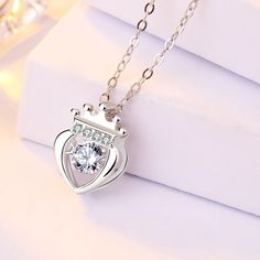 Main Stone: Cubic Zirconia Main Stone Quantity: 1 Pendant Size: 14.5mm * 10.5mm Metal Material: Solid 925 Sterling Silver Accent Stone: AAA Cubic Zirconia Metal Electroplating: Rhodium Pendant Only, Chain Not Included. Total Weight: 1.3g