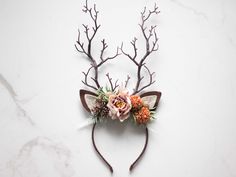 This beautiful antler headband is a lovely accessory, perfect for a party or photo-shooting session. Our stunning faux flowers look like the real. Head circumference: one size fits all (adjustable) / fits adults and older children Estimated delivery time (exact delivery time depends on the delivery address) Europe (EU countries): 3-9 working days US, Canada: 5 - 14 days Switzerland: 14-21 day Deer Headband With Flowers, Deer Costume Diy, Deer Antler Headband, Faun Costume, Deer Halloween Costumes, Diy Antlers, Deer Antlers Headband, Reindeer Costume, Deer Costume