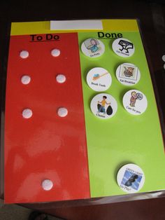 there are buttons on the side of a bulletin board that says to do and don't