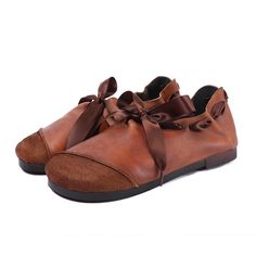 DESCRIPTION Women Shoes Main Material:CowhideHeel Type:FlatUpper Material:Cow LeatherHeel Height:Low (1-3 cm)Closure Type:Regular Size:35-40 Click:Shoes size Chart Size Length Cm Inch 35 22.50 8.86'' 36 23.00 9.06'' 37 23.50 9.25'' 38 24.00 9.45'' 39 24.50 9.65'' 40 25.00 9.84'' SHIPPING WE SHIPPING ALL OVER THE WORLD (TOTAL DELIVERY TIME=PROCESSING TIME + SHIPPING TIME) Processing time : 2-5 Business days Normally. Shipping time 1 Standard Free Shipping time : 7-15 Business Days. 2 Express DHL Shipping time : 2-3 Business Days(excluding processing time). 3 Express EMS Shipping time : 2-3 Business Days(excluding processing time). 4 Express FEDEX Shipping time : 2-3 Business Days(excluding processing time). CUSTOMS AND IMPORT DUTY In general, there only be a small number of countries need t Platform Boots Chunky, Buckle Ankle Boots, Chunky Heels Boots, Casual Flat Shoes, Chunky Heels Sandals, Shoe Gifts, Fur Boots, Leather Shoes Woman, Winter Boots Women