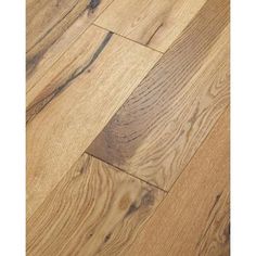 an image of wood flooring that looks like it has been made from the same material