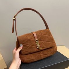 1:1 Replica Bags  Measurement: 27 x 15 cm / 10.6 x 5.9 inches   This Product Is Of The Best Quality.  The Production Time Is 3-5 Working Days.  Includes Box, Dust Bag, Care Manual, Booklet, Card, Bill Of Sale… Bill Of Sale, Material Science, Increase Sales, Bag Set, Hobo Bag, Crossbody Shoulder Bag, Shoulder Bag Women, Bags Women, Fashion Bags