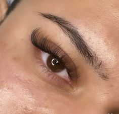 #cateye #eyelashes #inspo Light Cat Eye Lash Extensions, Lashes For Asian Eyes, Lash Ideas, Lash Extentions, Lash And Brow Tint