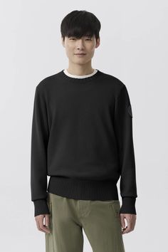 The Rosseau Crewneck Sweater is knit with seasonally appropriate Merino Wool for its breathability and soft hand feel. It has a classic crew neck with rib-knit cuffs, collar and hem. Short Parka, Men Parka, Latest Sweater, Baby Outerwear, Long Parka, Mens Parka, Jacquard Sweater, Quarter Zip Sweater, Half Zip Sweaters