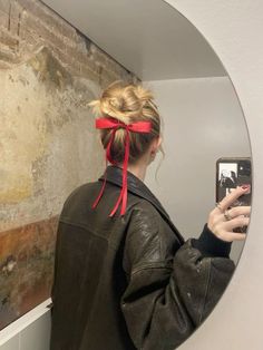 credit @friedaoceana Bun Bow, Hair Stylies, Work Hairstyles, Good Hair Day, Dream Hair, Messy Bun, Hair Day