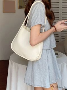 BirdinBag - Streamline Shoulder Bag featuring Inner Pouch Shoulder Baguette Bag With Mobile Phone Bag For Shopping, Everyday White Hobo Bag With Phone Pocket, Versatile Baguette Bag Pouch For Daily Use, White Hobo Bag For Daily Use With Phone Bag, Rectangular Hobo Bag With Mobile Phone Bag For Shopping, Rectangular Hobo Bag With Mobile Phone Pocket For Shopping, Rectangular Hobo Bag With Mobile Phone Bag, Versatile Mobile Phone Shoulder Bag For Shopping, White Hobo Shoulder Bag With Mobile Phone Pocket