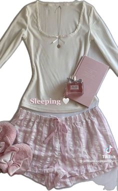 Coquette Pyjamas, Outfit Coquette, Pajamas Aesthetic, Coquette Outfit, Pajama Outfit, Cute Pjs, Cute Sleepwear, Cute Pajama Sets, Pajama Outfits