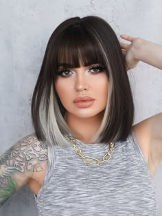 Dark Hair With Bangs Short, Bob Haircuts For Women With Bangs Fine Hair, Two Color Hair With Bangs, Hair Color Ideas For Short Hair Bobs Two Tone, Bob With Bangs Color Ideas, Platinum Bangs Dark Hair, Short Hair Two Tone Color, Short Dark Hair With Blonde Front Pieces, Colored Bangs Short Hair