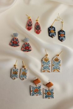 Clay Art Earrings, Earring Packaging Ideas, Paint On Clay, Painted Polymer Clay Earrings, Earrings Square, Scandinavian Jewelry, Ceramic Earrings, Metal Clay Jewelry, Polymer Clay Jewelry Diy