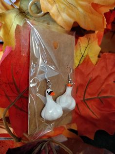 A goose made of garlic :) Spokane Wa, Wedding Basket, Jewelry Earrings Dangle, Garlic, Etsy Earrings, Dangle Drop Earrings, Dangle Earrings, Accessory Gift, Jewelry Earrings