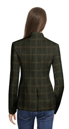 This classic jacket in forest green is ready for whenever you need it. Features a modern slim fit, and it is easy to pair with shirts, blouses or tops. Details include a 4 button closure and notch collar. Expertly finished inside and out, this jacket is a wardrobe investment Crafted by our artisans from Wool Blends cloth, this slim-fit 4 button/s forest green blazer features a notch lapel.  At sumissura every single blazer is made to measure, so you can customize this design or you can create your own here: Blazers for Women. Tweed Jackets, Green Tweed, Lapel Jacket, Green Blazer, Classic Jacket, Women Figure, Classic Blazer, Tweed Fabric, Double Breasted Jacket