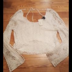 Bnwt Forever 21 Knit Tol Lkng Aleeve Creme Color Beautiful Design All Aound ..So Pretty, Cute N Sexy...Great For Whatever You May Choose...Great Deal N Offers Are Always Welcome...Chexk Out Pics N Descriptions If You Have A Question Please Feel Free To Ask,... Summer Long Sleeve Knit Crop Top, Knit Long Sleeve Crop Top For Summer, Trendy Stretch Crochet Top For Spring, Spring Crochet Top For Day Out, Spring Fitted Crochet Top For Day Out, Spring Beige Open Knit Crop Top, Beige Open Knit Crop Top For Spring, Trendy Fitted Beige Crochet Top, Spring Cream Knit Crop Top