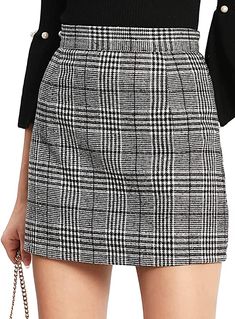 Floerns Women's Plaid High Waist Bodycon Mini Skirt  Mini skirt outfit | Short skirt outfit I get commissions for purchases made through links in this post. #ad  Mini Skirt Outfit Fashion Job, Bodycon Mini Skirt, Preppy Plaid, Back Skirt, Rock Outfit, Outfit Trends, Skirt Mini, Skirt Fits, Black Women Fashion