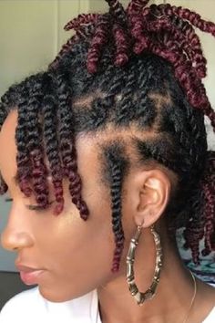 Two Strand Twist Hairstyles, Short Hair Twist Styles, Flat Twist Hairstyles, Twisted Hair, Protective Hairstyles For Natural Hair, African Hair Braiding Styles, Natural Hair Twists, Bantu Knots, Pelo Afro