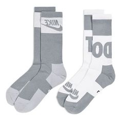 Nike Logo Alphabet Jacquard Sports Socks 1 2 Pairs Gray SX5770-938 (Couple/Joggers) Nike Sporty Breathable Socks, Gray Sports Socks For Winter, White Sports Socks For Winter, Sporty Gray Socks For Training, White Winter Sports Socks, Sporty Gray Sports Socks, Sporty Gray Socks For Sports, Nike Sports Socks For Winter, Nike Winter Sports Socks