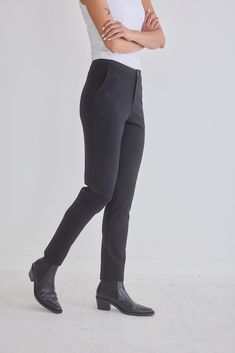 The Comfort Trousers are the perfect straight leg pant to wear with any of our blouse options. It's a wardrobe staple that can be worn any season, for any occasion. Straight leg pants Two side pockets Fabric has some give Elastane Chinos For Workwear With Straight Leg, Straight Hem Bottoms For Office In Fall, Fitted Straight Cargo Pants For Business Casual, Fall Office Pants With Straight Hem, Fitted Cargo Pants With Hip Pockets For Work, Work Pants With Hip Pockets Straight Hem, Fall Workwear Pants With Straight Hem, Classic Fitted Cargo Pants For Workwear, Straight Hem Pants For Workwear In Fall