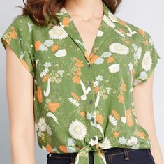 Modcloth Retro Green Floral Blouse Top Button Up With Tie Bottom Size Medium New Without Tags Excellent Condition Cheap Summer Button-up Blouse, Cheap Printed Button-up Blouse, Orange Buttoned Blouse For Spring, Chic Orange Button-up Top, Orange Button Blouse For Spring, Retro Tops With Buttons For Day Out, Retro Buttoned Tops For Day Out, Orange Short-sleeve Blouse For Work, Orange Short Sleeve Blouse For Work