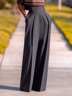 Plain Pants, Casual Wide Leg Pants, Stylish Pants, Type Of Pants, Mode Inspiration, Look Fashion, Classy Outfits, Fashion Pants, Online Fashion