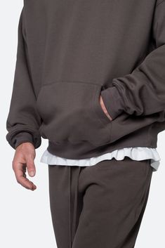 The Every Day Hoodie features a relaxed fit with a dropped shoulder design, front pouch pocket, ribbing at the wrists and waist, and finished in both a washed and brushed fleece fabric. details relaxed fit 100% cotton, 360 gsm model is 6’1, 140 lbs and wears a size medium Fuzzy Cardigan, Hoodie Fits, Basic Hoodie, Denim Patches, Sherpa Jacket, Denim Flares, Grey Hoodie, Flannel Shirt, Vintage Tees