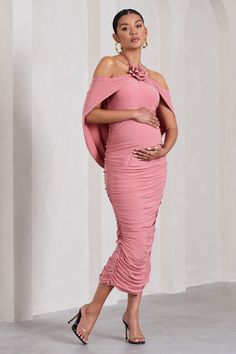 Get baby shower ready in our enchanting maternity midi. Daisy. Arriving in a blush pink shade of premium stretch jersey. this fully ruched piece has been designed in a bodycon silhouette to carve your curves. Defining Daisy is an eye-catching draped sleeve detail. self-tie halter and delicate floral corsage element. With so many details to fall in love with. this midi is the perfect addition to any formal wardrobe. Features - Premium stretch jersey - Bodycon fit - Fully ruched- Self-tie halter n Floral Corsage, Club L London, Maternity Midi Dress, Black Dress Prom, Black Tie Gala, Drape Sleeves, Pink Shade, Party Dress Long Sleeve, Cape Sleeves