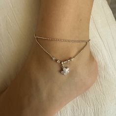 Brand New, Newer Worn,So Super Cute Charm Double Chain Anklet With 5 Shiny Stone. Anklets Aesthetic, Anklet Accessories, Charm Anklet, Double Chain, Cute Charms, Chain Anklet, Anklets, Color White, Super Cute